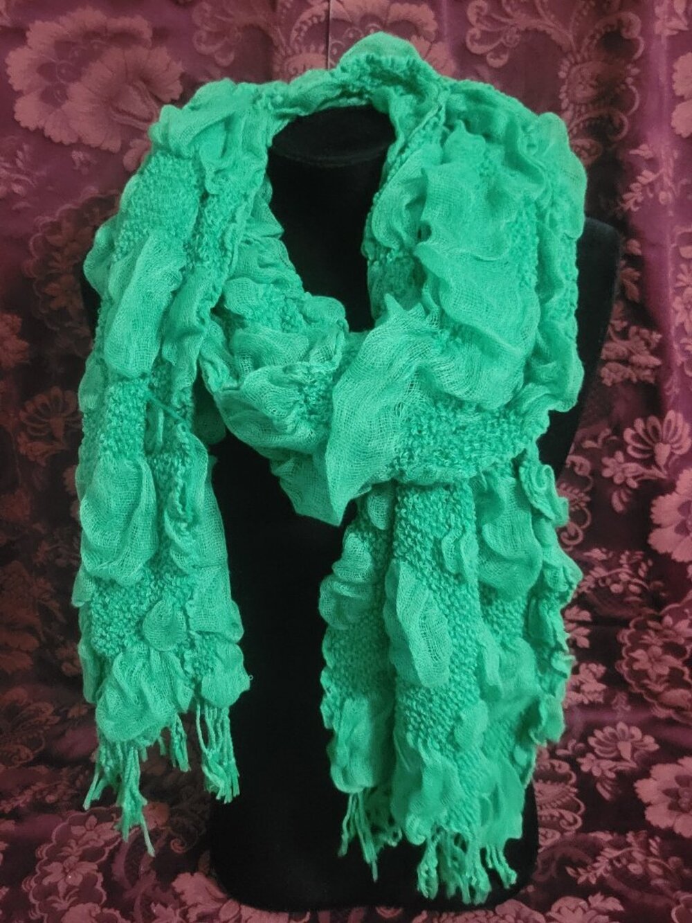 Green Ladies Neck Scarf